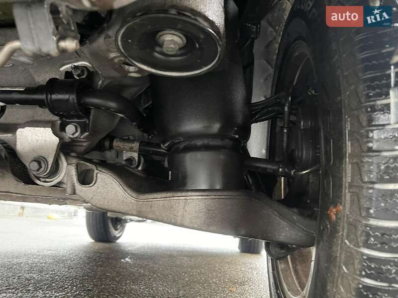 Внедорожник / Кроссовер Land Rover Range Rover Sport 2017 в Киеве фото 19 Внедорожник / Кроссовер Land Rover Range Rover Sport 2017 в Киеве