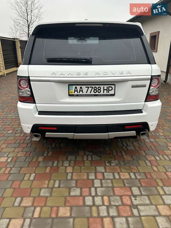 Внедорожник / Кроссовер Land Rover Range Rover Sport 2013 в Киеве