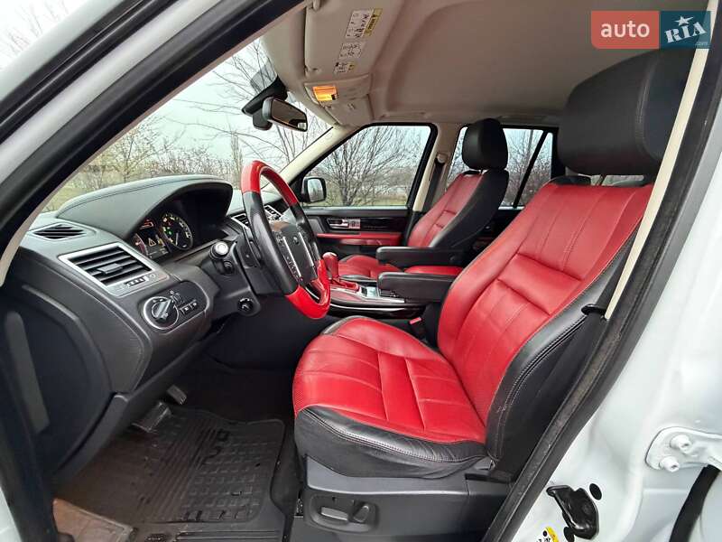 Внедорожник / Кроссовер Land Rover Range Rover Sport 2013 в Кривом Роге