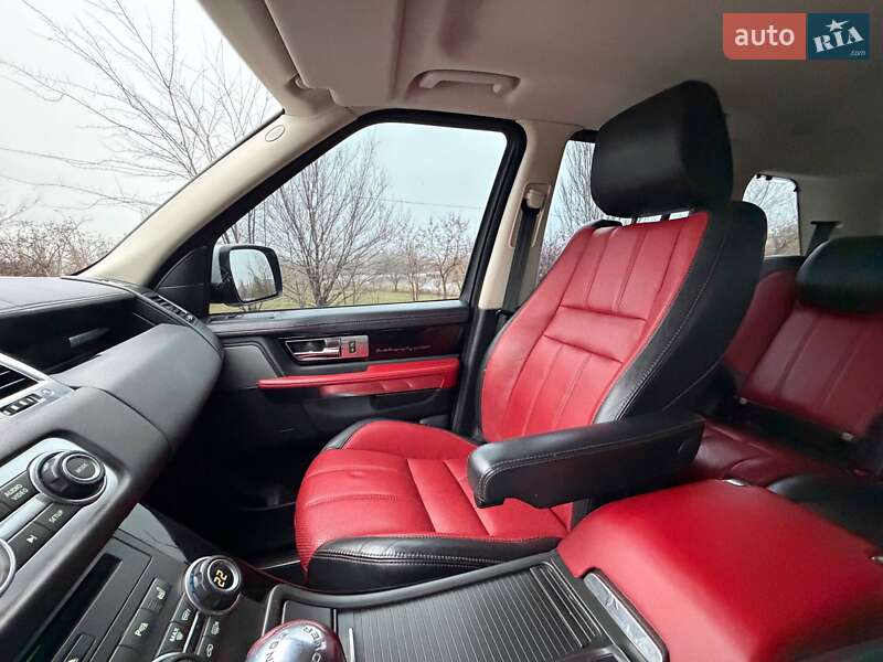 Внедорожник / Кроссовер Land Rover Range Rover Sport 2013 в Кривом Роге