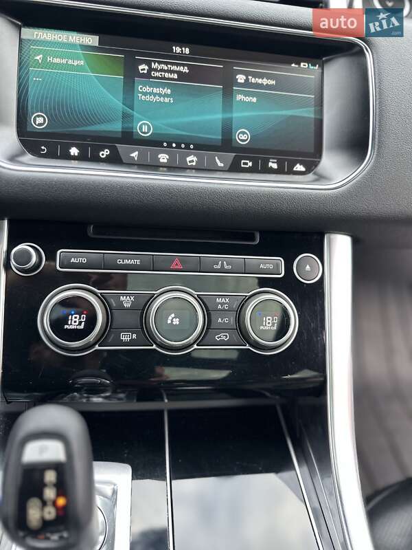 Внедорожник / Кроссовер Land Rover Range Rover Sport 2017 в Радомышле