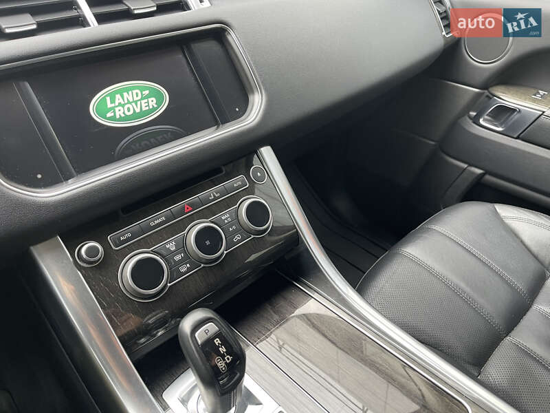 Внедорожник / Кроссовер Land Rover Range Rover Sport 2016 в Киеве фото 17 Внедорожник / Кроссовер Land Rover Range Rover Sport 2016 в Киеве