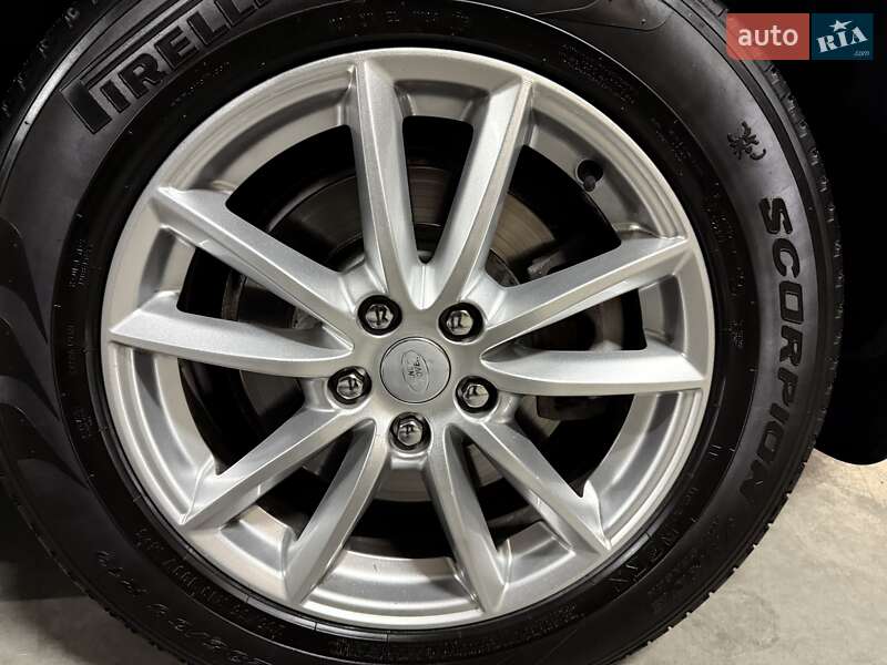 Внедорожник / Кроссовер Land Rover Range Rover Sport 2016 в Киеве