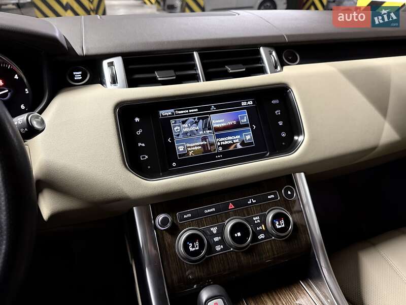 Внедорожник / Кроссовер Land Rover Range Rover Sport 2016 в Киеве