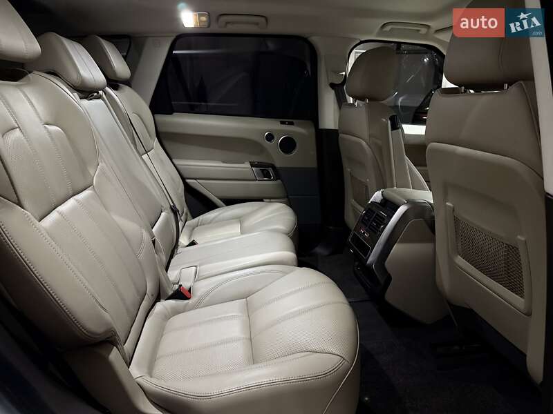 Внедорожник / Кроссовер Land Rover Range Rover Sport 2016 в Киеве