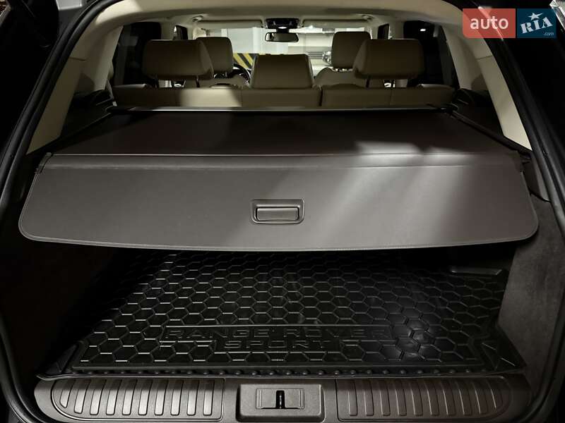 Внедорожник / Кроссовер Land Rover Range Rover Sport 2016 в Киеве