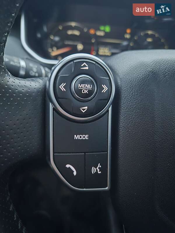 Внедорожник / Кроссовер Land Rover Range Rover Sport 2015 в Харькове