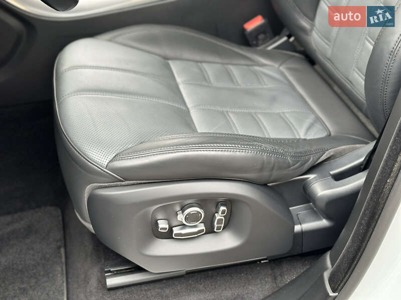 Внедорожник / Кроссовер Land Rover Range Rover Sport 2017 в Одессе