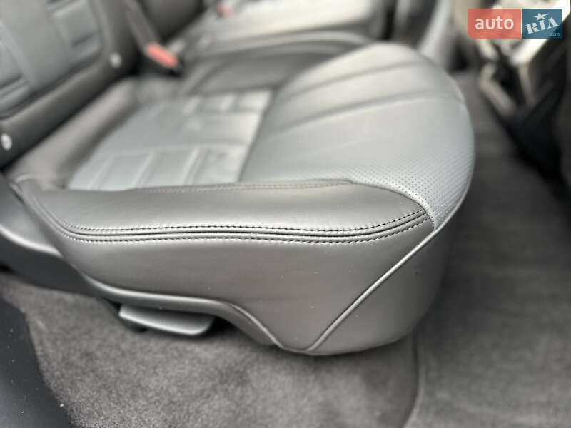 Внедорожник / Кроссовер Land Rover Range Rover Sport 2017 в Одессе