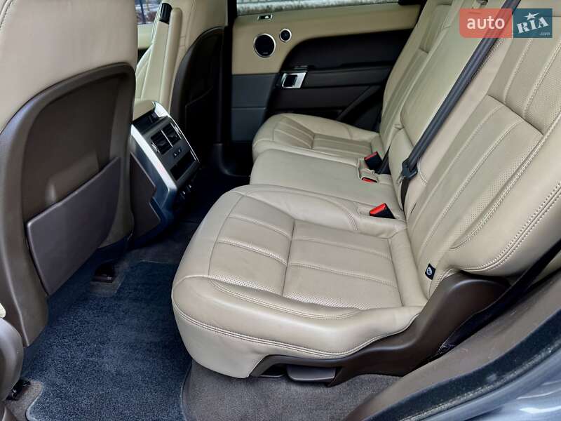 Внедорожник / Кроссовер Land Rover Range Rover Sport 2018 в Черновцах