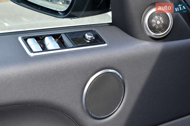 Внедорожник / Кроссовер Land Rover Range Rover Sport 2018 в Киеве