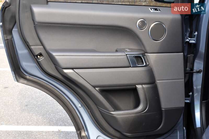 Внедорожник / Кроссовер Land Rover Range Rover Sport 2018 в Киеве