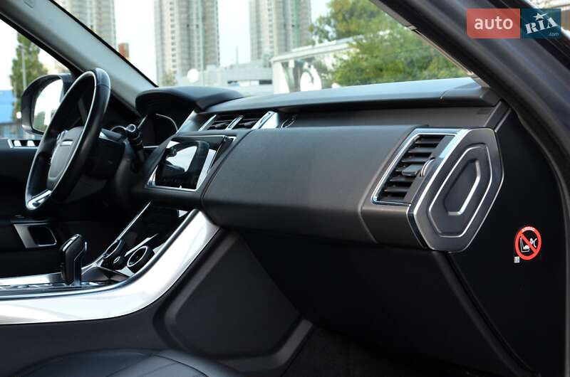 Внедорожник / Кроссовер Land Rover Range Rover Sport 2018 в Киеве