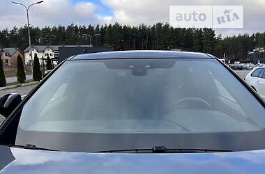 Внедорожник / Кроссовер Land Rover Range Rover Velar 2018 в 