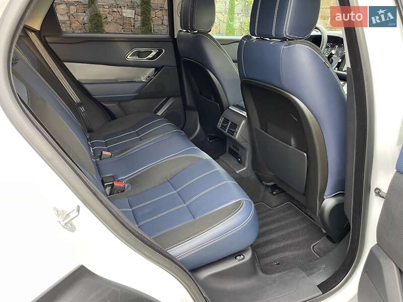 Внедорожник / Кроссовер Land Rover Range Rover Velar 2018 в Стрые