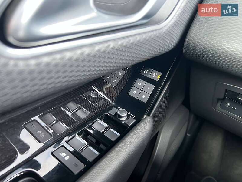 Внедорожник / Кроссовер Land Rover Range Rover Velar 2019 в Киеве