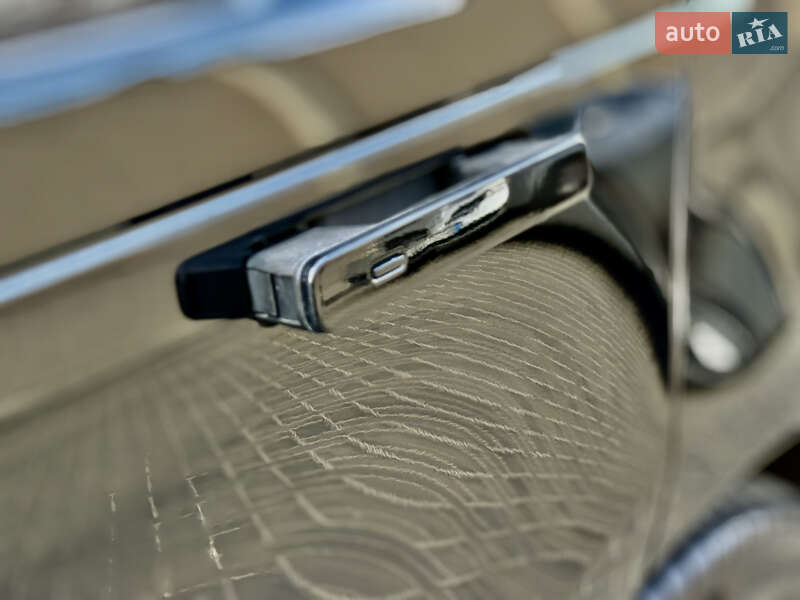 Позашляховик / Кросовер Land Rover Range Rover Velar 2018 в Одесі фото 19 Позашляховик / Кросовер Land Rover Range Rover Velar 2018 в Одесі