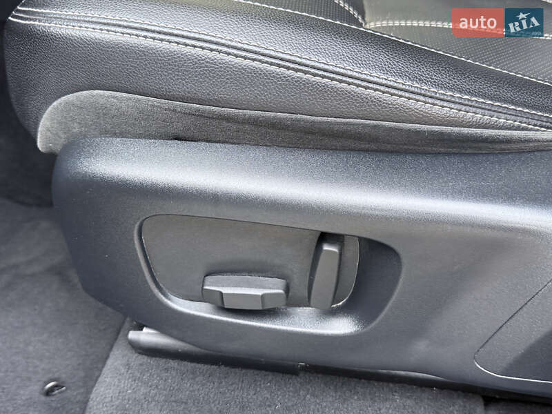 Позашляховик / Кросовер Land Rover Range Rover Velar 2018 в Одесі фото 69 Позашляховик / Кросовер Land Rover Range Rover Velar 2018 в Одесі