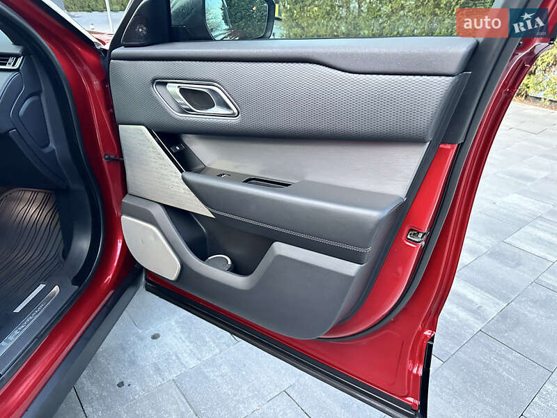 Внедорожник / Кроссовер Land Rover Range Rover Velar 2017 в Киеве