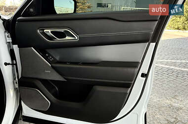 Внедорожник / Кроссовер Land Rover Range Rover Velar 2017 в 