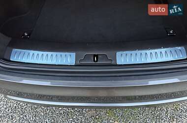 Внедорожник / Кроссовер Land Rover Range Rover Velar 2018 в 