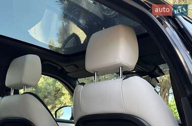 Внедорожник / Кроссовер Land Rover Range Rover Velar 2022 в 