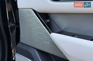 Внедорожник / Кроссовер Land Rover Range Rover Velar 2022 в 