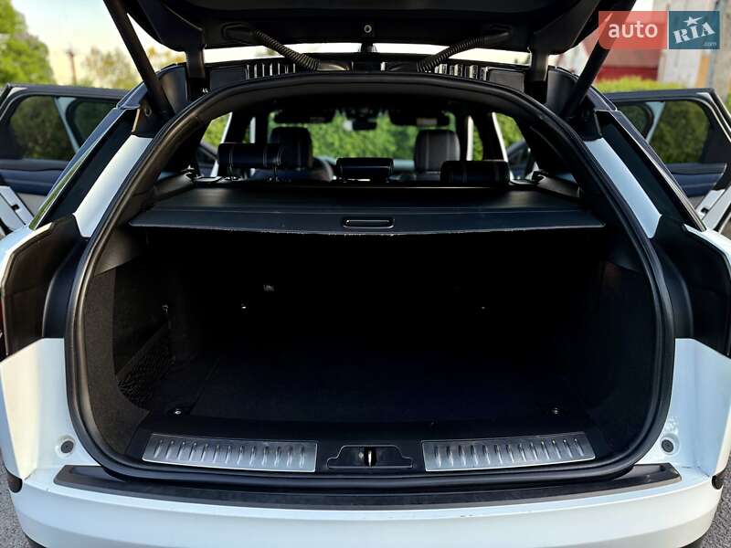 Позашляховик / Кросовер Land Rover Range Rover Velar 2017 в Тернополі