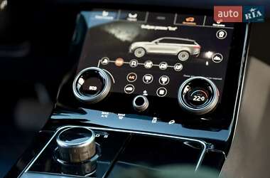 Внедорожник / Кроссовер Land Rover Range Rover Velar 2017 в 