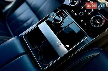 Внедорожник / Кроссовер Land Rover Range Rover Velar 2017 в 