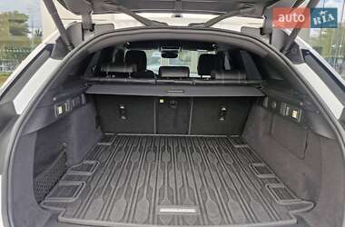 Позашляховик / Кросовер Land Rover Range Rover Velar 2022 в 