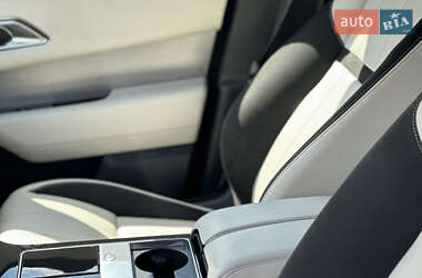 Внедорожник / Кроссовер Land Rover Range Rover Velar 2018 в 