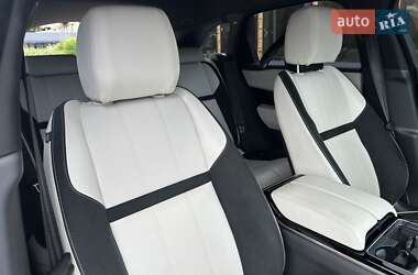 Позашляховик / Кросовер Land Rover Range Rover Velar 2019 в 