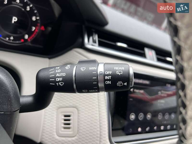 Позашляховик / Кросовер Land Rover Range Rover Velar 2017 в Львові