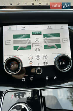 Позашляховик / Кросовер Land Rover Range Rover Velar 2017 в  фото 69 Позашляховик / Кросовер Land Rover Range Rover Velar 2017 в