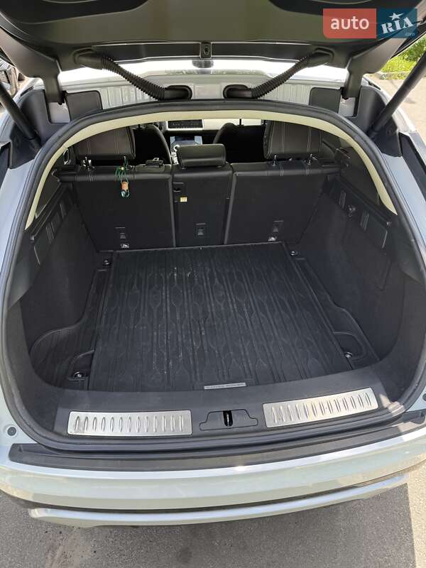 Внедорожник / Кроссовер Land Rover Range Rover Velar 2017 в Киеве фото 21 Внедорожник / Кроссовер Land Rover Range Rover Velar 2017 в Киеве