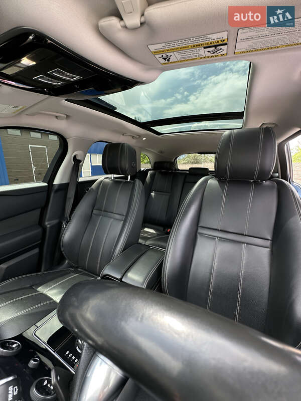 Внедорожник / Кроссовер Land Rover Range Rover Velar 2017 в Кривом Роге