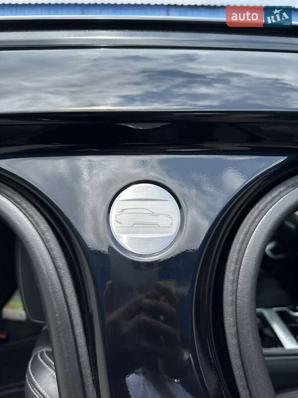 Внедорожник / Кроссовер Land Rover Range Rover Velar 2017 в Кривом Роге