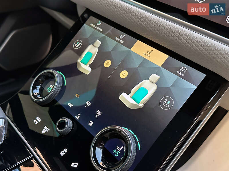 Позашляховик / Кросовер Land Rover Range Rover Velar 2021 в Києві