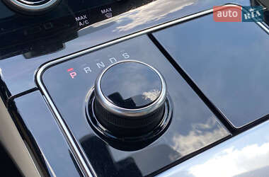 Внедорожник / Кроссовер Land Rover Range Rover Velar 2017 в 