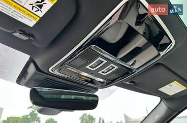 Внедорожник / Кроссовер Land Rover Range Rover Velar 2021 в 