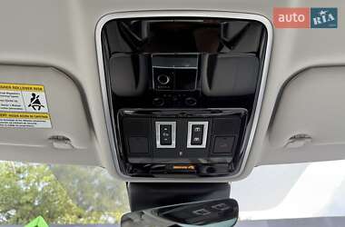Внедорожник / Кроссовер Land Rover Range Rover Velar 2020 в 