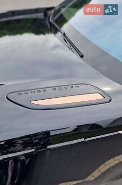 Позашляховик / Кросовер Land Rover Range Rover Velar 2017 в 