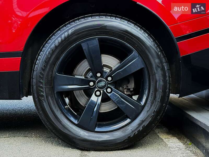 Внедорожник / Кроссовер Land Rover Range Rover Velar 2017 в Киеве