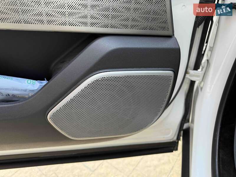Внедорожник / Кроссовер Land Rover Range Rover Velar 2018 в Львове