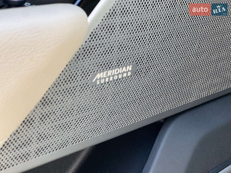 Позашляховик / Кросовер Land Rover Range Rover Velar 2018 в Києві фото 9 Позашляховик / Кросовер Land Rover Range Rover Velar 2018 в Києві