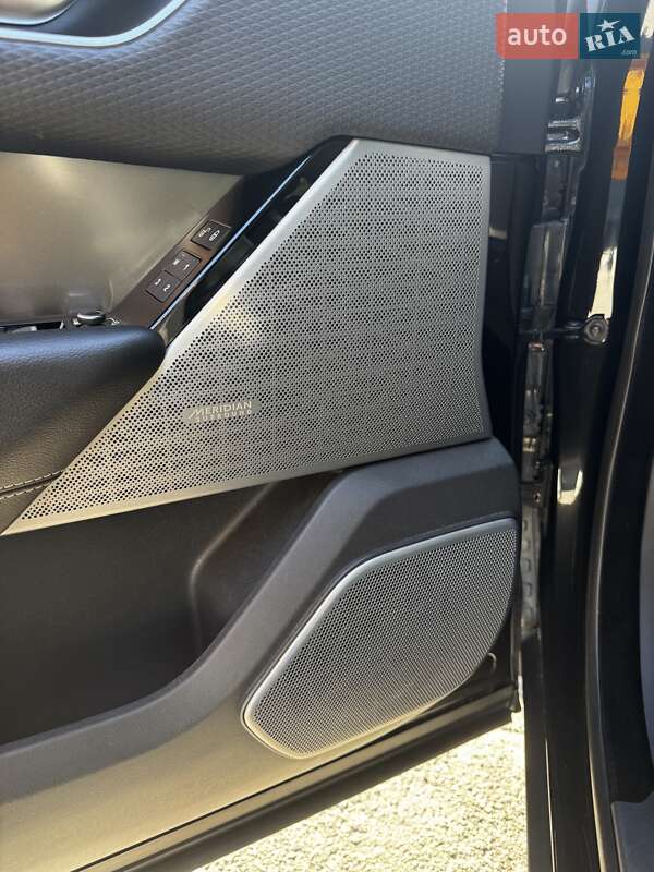 Позашляховик / Кросовер Land Rover Range Rover Velar 2018 в Києві фото 22 Позашляховик / Кросовер Land Rover Range Rover Velar 2018 в Києві