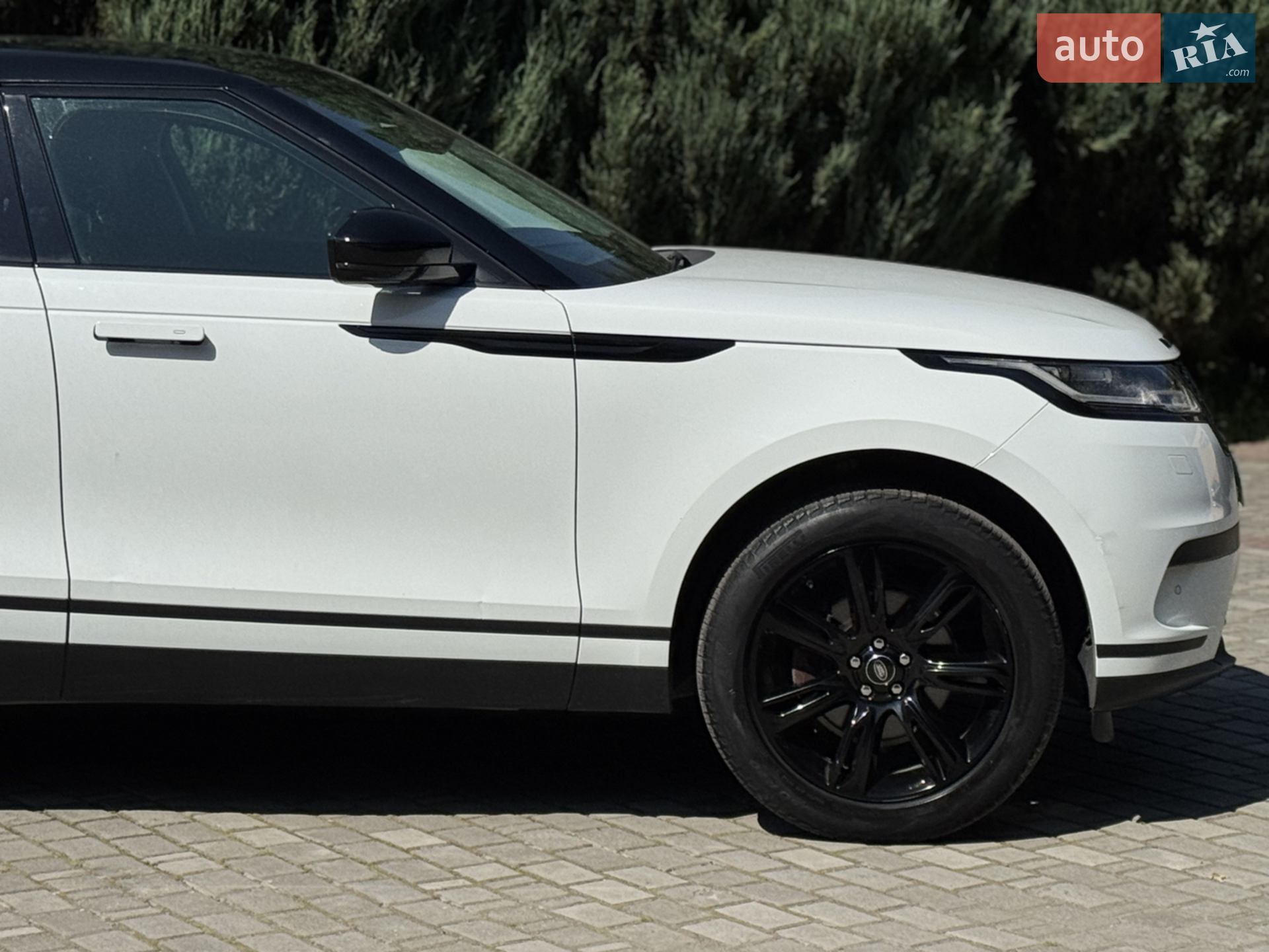 2019 Land Rover Range Rover Velar - мініатюра 18