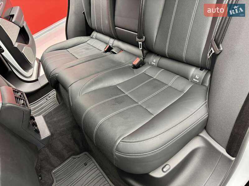Внедорожник / Кроссовер Land Rover Range Rover Velar 2017 в Киеве