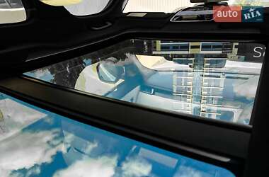Внедорожник / Кроссовер Land Rover Range Rover Velar 2018 в 